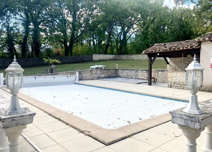 Oda ve Kahvaltı Chez Mike