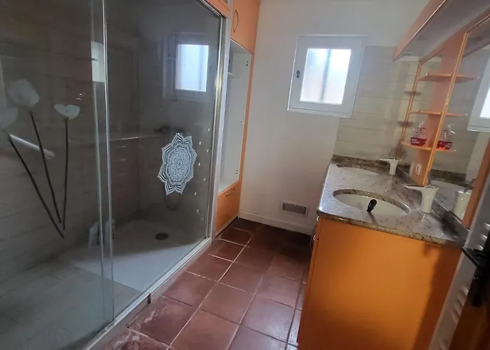 Oda ve Kahvaltı Chez Mike *